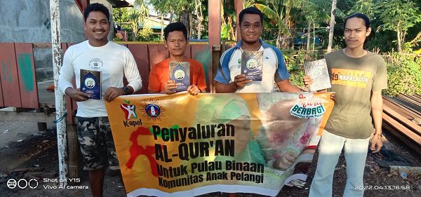 Komunitas Anak Pelangi menyalurkan 100 Aluran untuk warga Pulau Balang Lompo Kabupaten Pangkep.