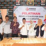 Pelatihan Pembuatan Flayer Dan Desain Grafis Bawaslu Bone