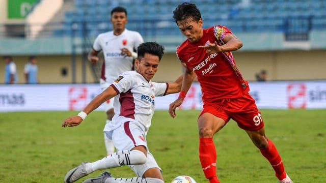 Persis Solo vs PSM Makassar