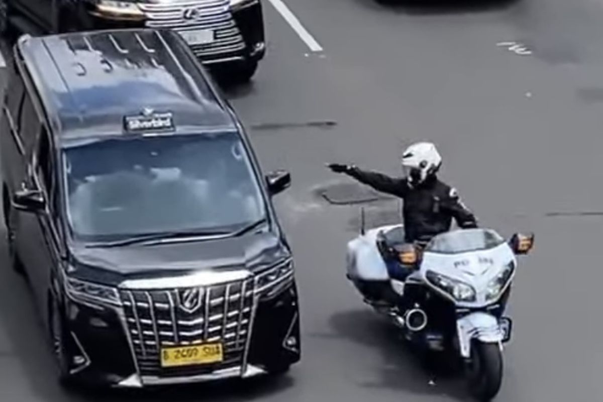 Viral Patwal Mobil RI 36