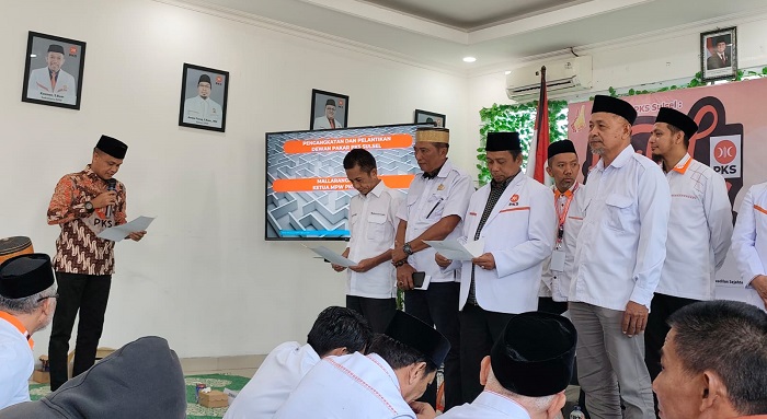 Anwar Enre menjadi Ketua Dewan Pakar Partai Keadilan Sejahtera (PKS) Sulawesi Selatan masa bakti 2025-2030